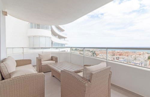 Global Properties, Apartamento con vistas al mar, 2 terrazas y piscina en Canet d'en Berenguer - Photo 12