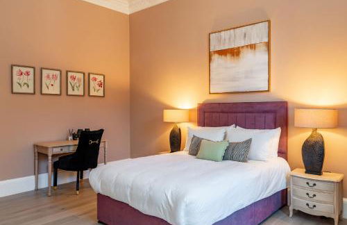 Dragon Suites Luxury Apartments at Rutland Square - Photo 62