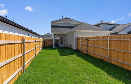 Lux Cozy Home l SE Austin near F1-COTA-ABIA-Tesla - Foto 36