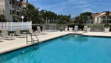 Relaxing Condo with Heated Pool - Foto 1