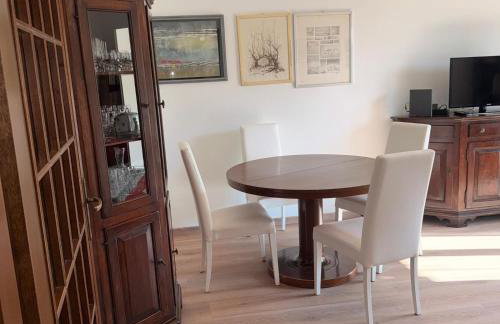 Eva 's flat with large sunny balcony and lagoon view - Foto 4