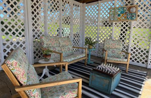 In the Woods by a Pond! Sugar Ranch Guest House! - Foto 48