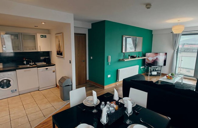 2BR Mountain View City Centre - Photo 17