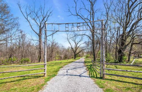 The Den at J-Barn - Secluded Retreat - Foto 6