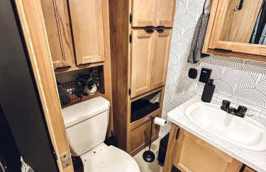 Texas Timber Loft - Photo 25