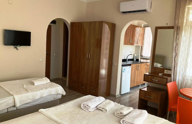 TWİNS APART - Foto 3