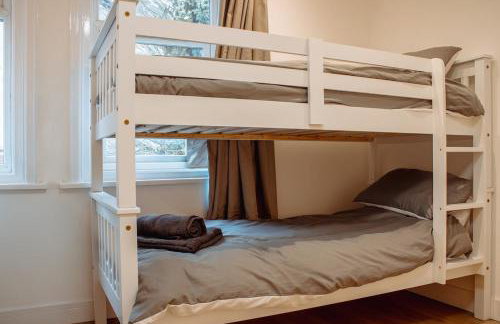 Spacious House in the Heart of Headingley - Foto 47