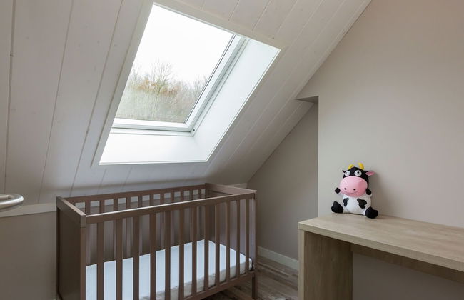 Holiday Home in Oostkapelle Near Forest - Photo 10