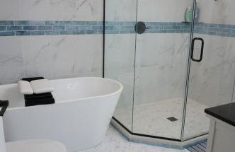 Riverside Home Near Beaches, Pier, downtown - Photo 4