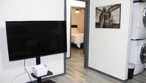 Just Enough - Foto 2