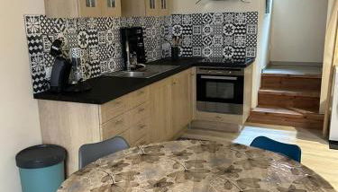 T2 BOURGEAT - Charmant 2 pièces - Centre ville - Photo 3