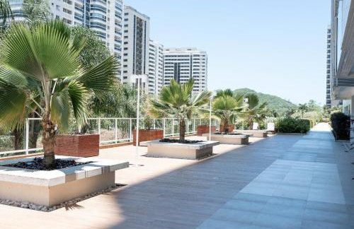 Apto na Barra da Tijuca próximo a praia - Foto 61