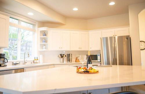 Villa with Hot Tub, Firepit and Game room - Foto 65