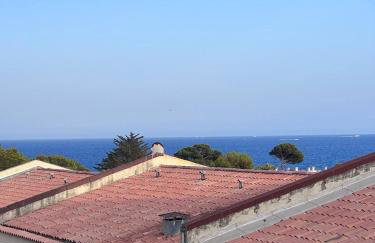 Location estival parfaite : Studio à 50 mètres de la plage, offrant une magnifique vue mer - Foto 14