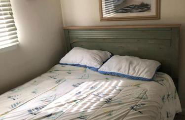 Brant Beach Ocean Front Duplex Second Floor Pet Friendly Wifi Beach Badges 4 Deck Wd Three Bedrooms And 15 Baths Sleeps 10 Off - Foto 4