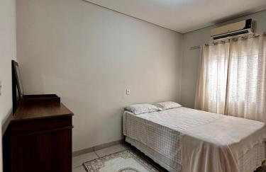 Casa confortável em condomínio - Foto 2