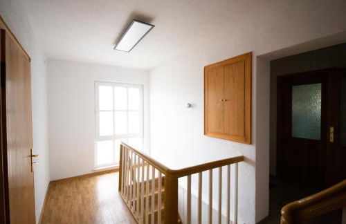 Schlossberg Apartments & Garten in der Natur & unweit vom "Thüringer Meer" - Foto 35