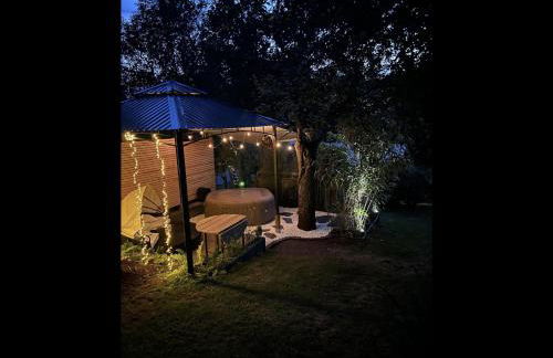 gemütliche rustikale Wohnung mit Kamin und optionalem Whirlpool - Foto 67