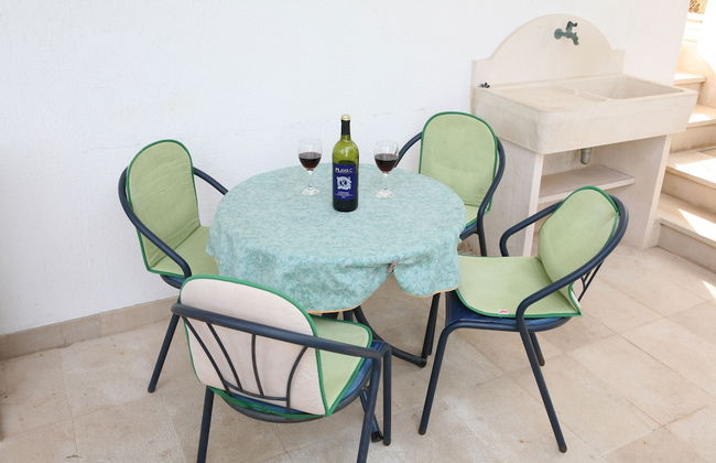 Sea front stone house - Photo 60