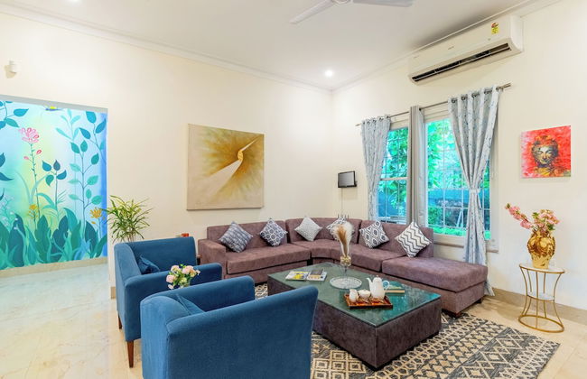 Alaya Stays 3 BHK with Pvt Pool-Daffodil - Foto 21