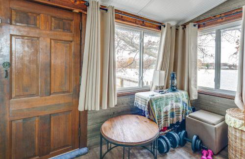 Hunting & Fishing Base! Rustic Otter Lake Cabin - Foto 17