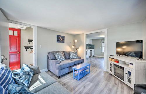 Lovely Rockport Apartment, Walk to Beaches! - Foto 1