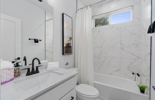 Mega Sized Luxury - Up to 24 Ppl - Downtown Access - Foto 35