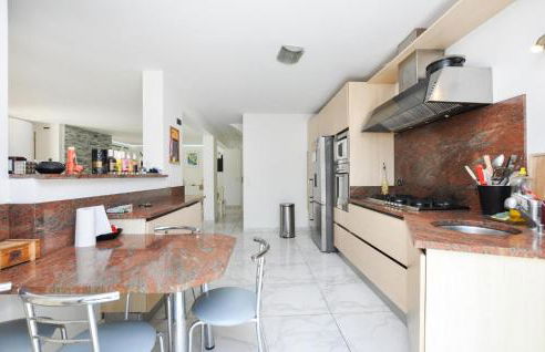 Stunning Home In La Roquette-Sur-Siagne - Foto 9