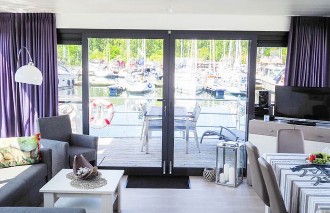 Hausboot in Boltenhagen - Photo 4