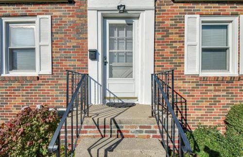 Quaint Cedar Rapids Home, 4 Mi to Downtown! - Photo 23