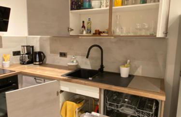 T3 au pied des Tours du Château - Foto 18