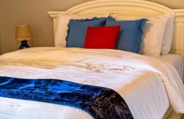 Lakefront 4BD2BADockGrillDecksFirepit-12PP - Photo 20