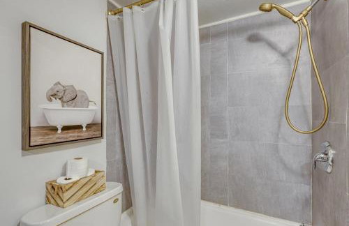 Less Than 1 Mi to Dtwn Brandon! Cozy Home with Fenced Yard - Foto 18