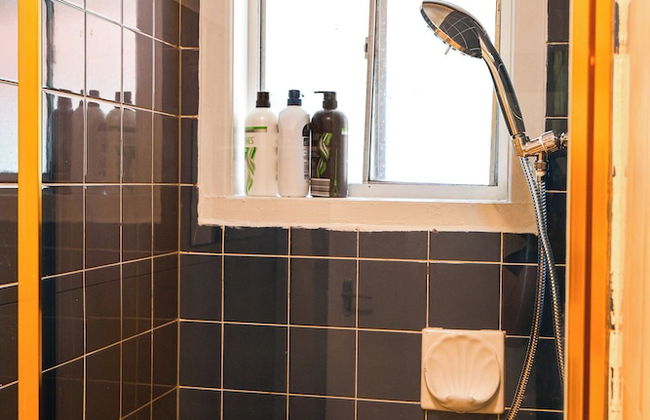 StayAU Serene 3BR Haven for Families - Photo 52