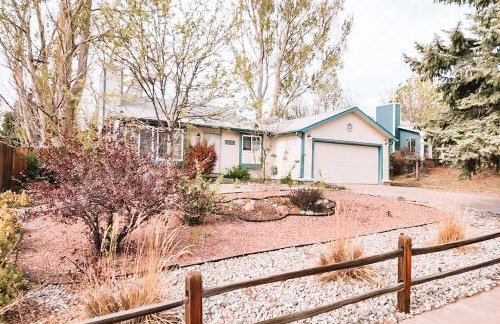 Pet Friendly 2 King Beds AF Academy Sleeps 12 - Foto 3