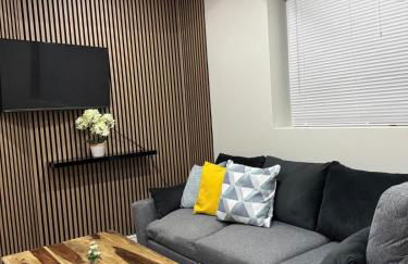 Stylish 2 Bed Apt Near Birmingham - Foto 4