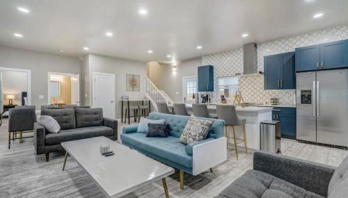 Baby Blue - Hot Tub Easy Access to Top Locations - Foto 1