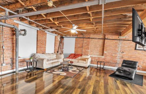 Stylish Chic Retreat At Lafayette Lofts 1 Bedroom Apts by RedAwning - Foto 30