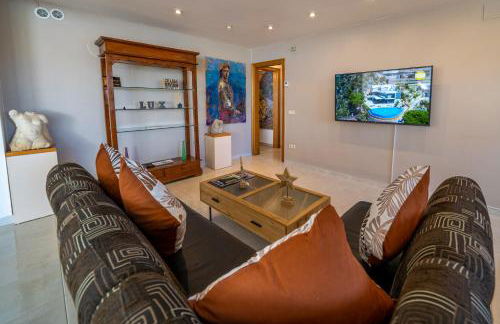 Villa Lux Gallery Familiar Piscina Privada Barbacoa Aire Acondicionado - Foto 27