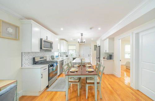 80-2 4BR Boston - Bright Family Stay near PJP II Park - Foto 11