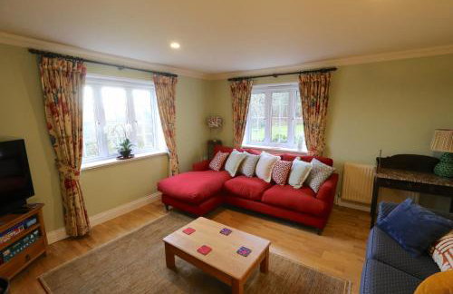 3-bedroom cottage set in a large enclosed garden - Foto 7