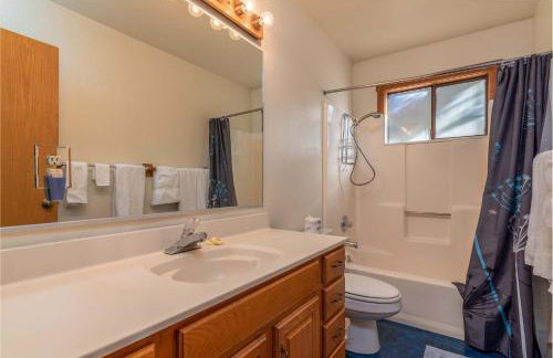 Albatross House with Ocean View Hot Tub - Foto 38