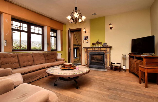 Pleasant Holiday Home in Erezée Ardennes with Hot Tub, Sauna - Photo 17