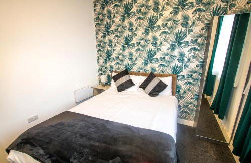Ideal for groups - 2 Bedroom Apartment - Free Parking, Transit links, Close to Stadiums - Foto 7