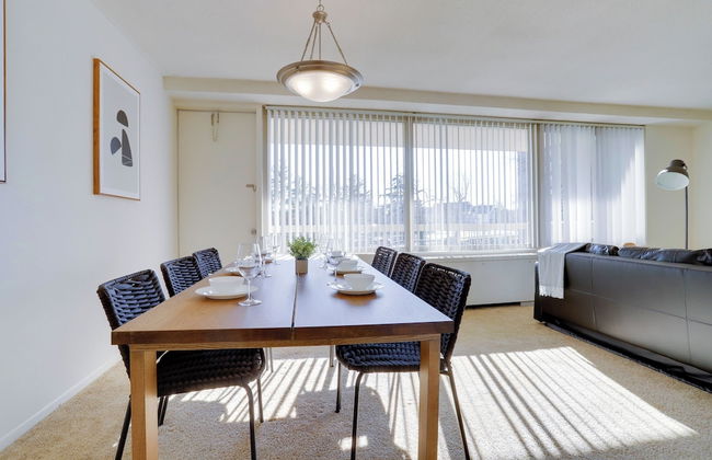 Spacious 2BR Apartment in Crystal City - Photo 27