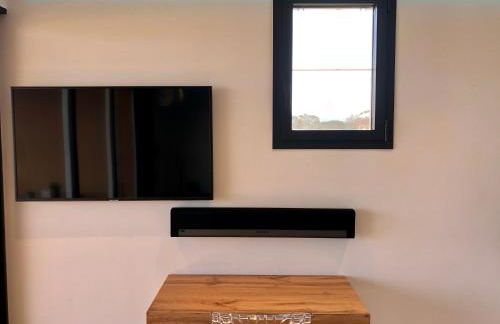 Appartement climatisé refait à neuf - VUE MER Saint-Tropez - Piscine- 50m plage - Foto 5