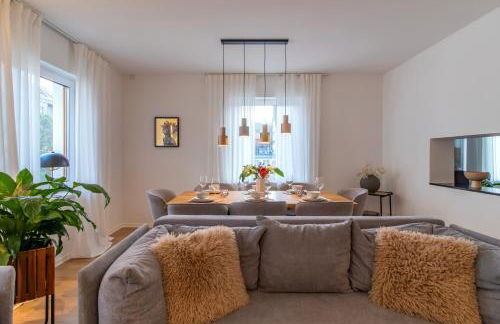 Stilvolles City-Apartment I WLAN l Küche I Zentral I 8P - Foto 15