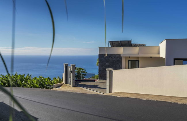 With Pool and Superb sea View - Villa Candelária - Foto 60