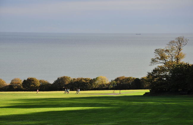 Family Caravan at Beautiful Three Lochs Park - Photo 14