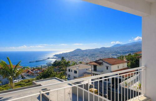 Villa Madeira mit Blick auf den Hafen - Foto 15